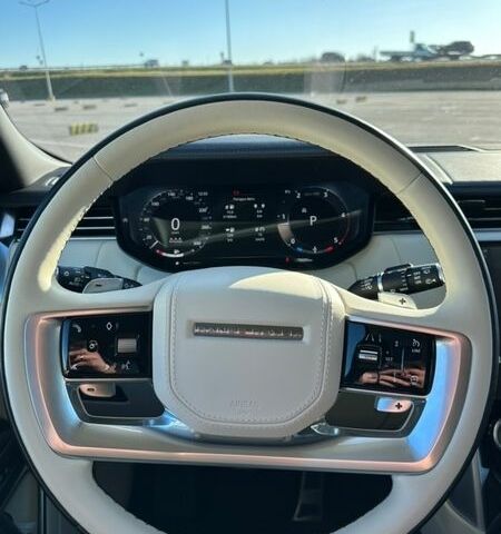 Білий Ленд Ровер Рендж Ровер, об'ємом двигуна 3 л та пробігом 80 тис. км за 150000 $, фото 24 на Automoto.ua