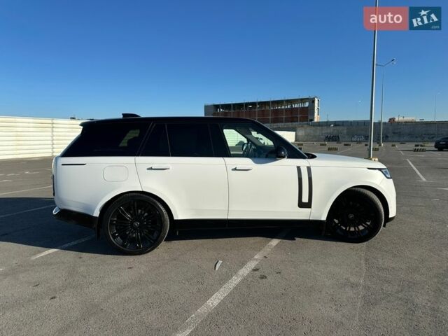 Білий Ленд Ровер Рендж Ровер, об'ємом двигуна 3 л та пробігом 80 тис. км за 150000 $, фото 65 на Automoto.ua