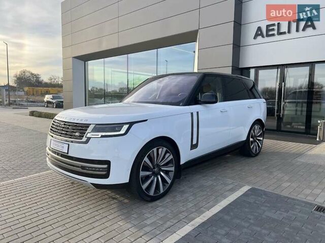 Белый Ленд Ровер Рендж Ровер, объемом двигателя 4.39 л и пробегом 48 тыс. км за 179000 $, фото 2 на Automoto.ua