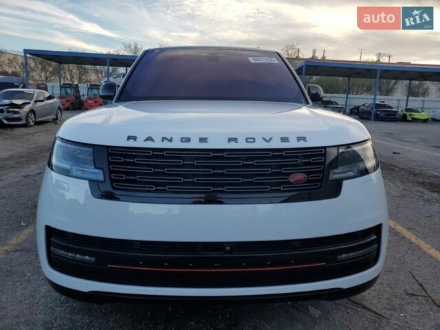 Білий Ленд Ровер Рендж Ровер, об'ємом двигуна 4.39 л та пробігом 33 тис. км за 60000 $, фото 4 на Automoto.ua