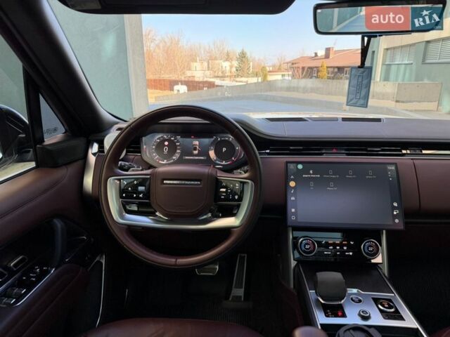 Белый Ленд Ровер Рендж Ровер, объемом двигателя 3 л и пробегом 46 тыс. км за 175000 $, фото 63 на Automoto.ua