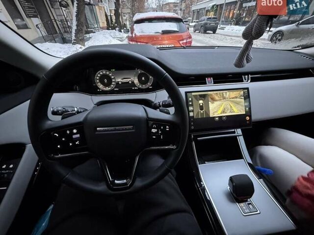 Білий Ленд Ровер Рендж Ровер, об'ємом двигуна 2 л та пробігом 20 тис. км за 52000 $, фото 4 на Automoto.ua
