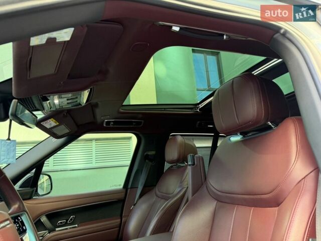 Белый Ленд Ровер Рендж Ровер, объемом двигателя 3 л и пробегом 46 тыс. км за 175000 $, фото 19 на Automoto.ua