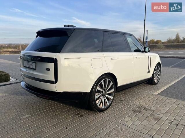 Белый Ленд Ровер Рендж Ровер, объемом двигателя 4.39 л и пробегом 48 тыс. км за 179000 $, фото 6 на Automoto.ua