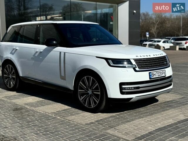 Білий Ленд Ровер Рендж Ровер, об'ємом двигуна 3 л та пробігом 18 тис. км за 175000 $, фото 2 на Automoto.ua