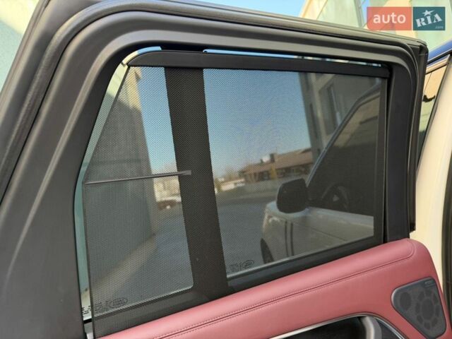 Белый Ленд Ровер Рендж Ровер, объемом двигателя 3 л и пробегом 46 тыс. км за 175000 $, фото 35 на Automoto.ua