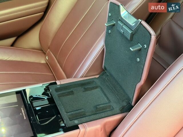 Белый Ленд Ровер Рендж Ровер, объемом двигателя 3 л и пробегом 46 тыс. км за 175000 $, фото 29 на Automoto.ua