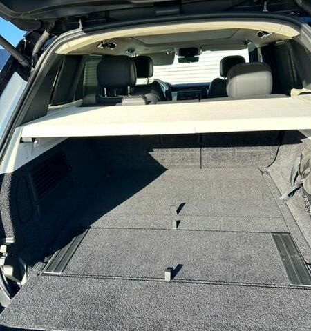 Білий Ленд Ровер Рендж Ровер, об'ємом двигуна 3 л та пробігом 80 тис. км за 150000 $, фото 38 на Automoto.ua