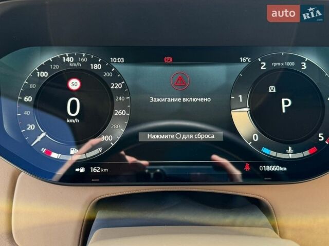 Білий Ленд Ровер Рендж Ровер, об'ємом двигуна 3 л та пробігом 18 тис. км за 175000 $, фото 15 на Automoto.ua