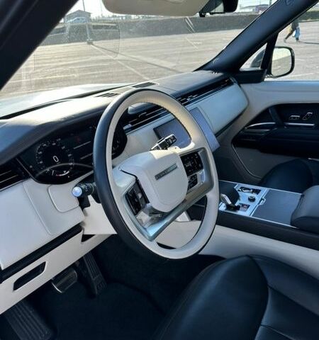 Білий Ленд Ровер Рендж Ровер, об'ємом двигуна 3 л та пробігом 80 тис. км за 150000 $, фото 57 на Automoto.ua