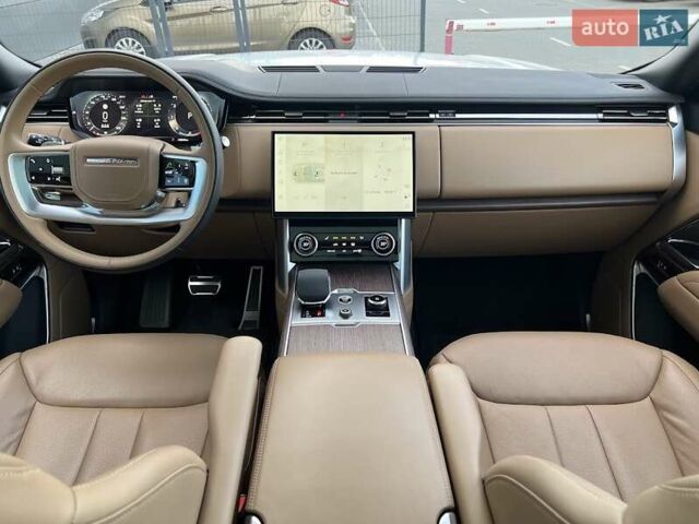 Белый Ленд Ровер Рендж Ровер, объемом двигателя 4.39 л и пробегом 48 тыс. км за 179000 $, фото 25 на Automoto.ua