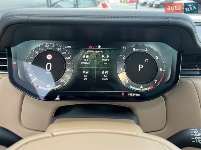 Белый Ленд Ровер Рендж Ровер, объемом двигателя 4.39 л и пробегом 48 тыс. км за 179000 $, фото 13 на Automoto.ua