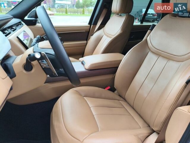 Білий Ленд Ровер Рендж Ровер, об'ємом двигуна 4.39 л та пробігом 72 тис. км за 149219 $, фото 58 на Automoto.ua