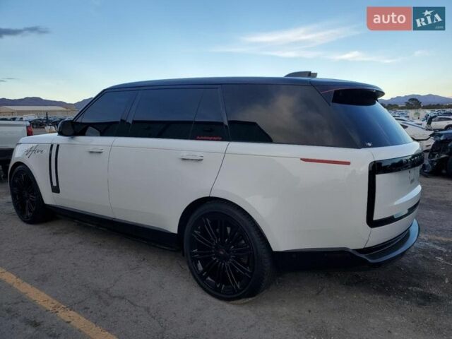 Білий Ленд Ровер Рендж Ровер, об'ємом двигуна 4.39 л та пробігом 33 тис. км за 60000 $, фото 1 на Automoto.ua