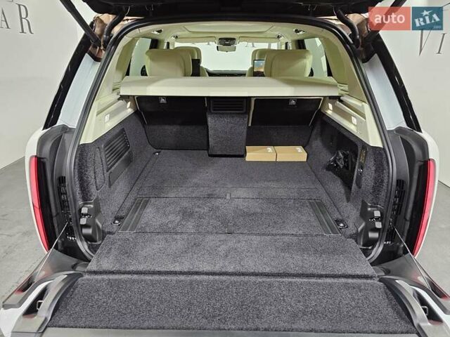 Ленд Ровер Рендж Ровер 2024 у Києві на Automoto.ua Білий Ленд Ровер Рендж Ровер, об'ємом двигуна 4.39 л та пробігом 1 тис. км за 399600 $, фото 7 на Automoto.ua