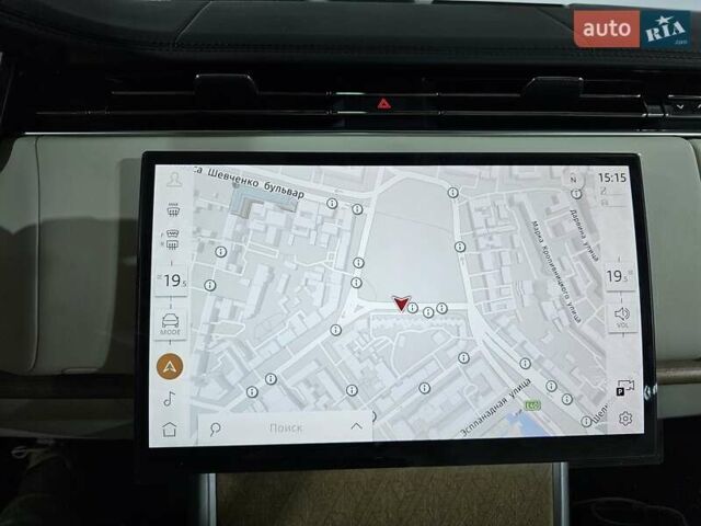 Ленд Ровер Рендж Ровер 2024 у Києві на Automoto.ua Білий Ленд Ровер Рендж Ровер, об'ємом двигуна 4.39 л та пробігом 1 тис. км за 399600 $, фото 50 на Automoto.ua