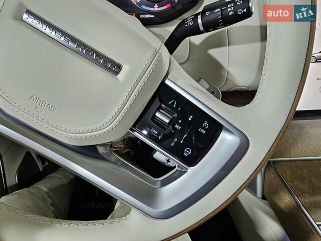Ленд Ровер Рендж Ровер 2024 у Києві на Automoto.ua Білий Ленд Ровер Рендж Ровер, об'ємом двигуна 4.39 л та пробігом 1 тис. км за 399600 $, фото 61 на Automoto.ua