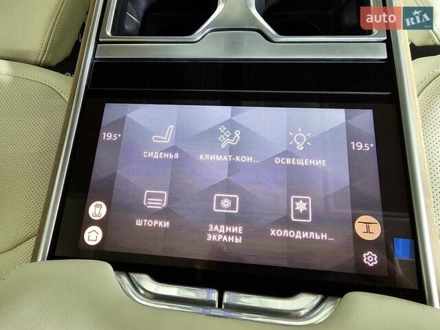 Белый Ленд Ровер Рендж Ровер, объемом двигателя 4.4 л и пробегом 1 тыс. км за 352923 $, фото 28 на Automoto.ua