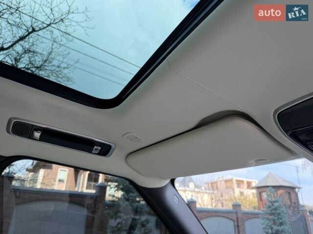 Белый Ленд Ровер Рендж Ровер, объемом двигателя 3 л и пробегом 35 тыс. км за 199000 $, фото 37 на Automoto.ua