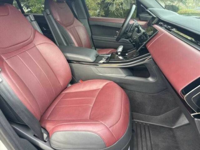 Белый Ленд Ровер Рендж Ровер, объемом двигателя 3 л и пробегом 5 тыс. км за 55000 $, фото 8 на Automoto.ua