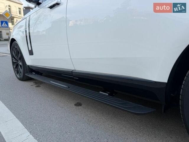 Белый Ленд Ровер Рендж Ровер, объемом двигателя 3 л и пробегом 35 тыс. км за 199000 $, фото 20 на Automoto.ua