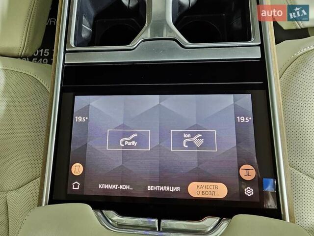 Белый Ленд Ровер Рендж Ровер, объемом двигателя 4.4 л и пробегом 1 тыс. км за 352923 $, фото 33 на Automoto.ua