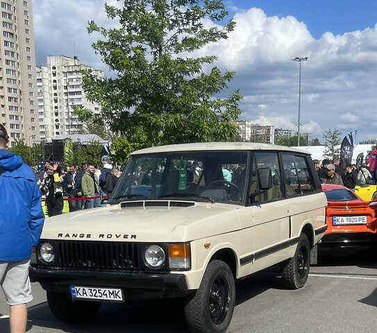 Бежевий Ленд Ровер Рендж Ровер, об'ємом двигуна 3.5 л та пробігом 100 тис. км за 15000 $, фото 1 на Automoto.ua