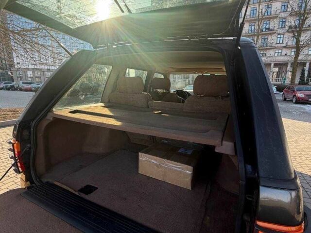 Бежевый Ленд Ровер Рендж Ровер, объемом двигателя 2.5 л и пробегом 340 тыс. км за 3850 $, фото 13 на Automoto.ua