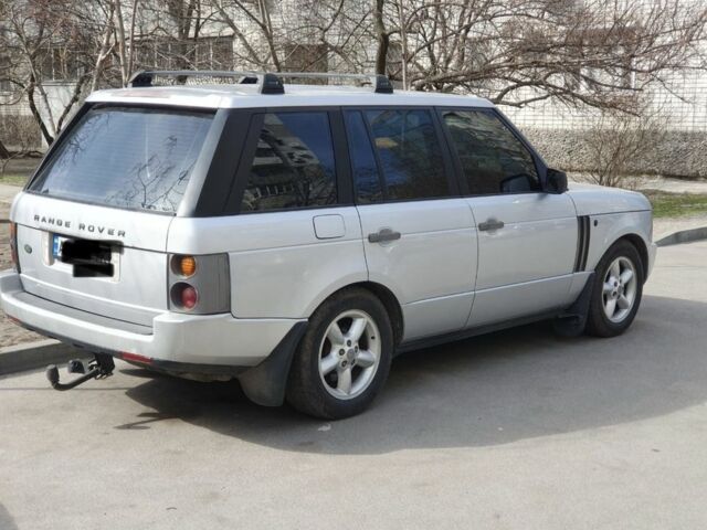 Бежевий Ленд Ровер Рендж Ровер, об'ємом двигуна 3 л та пробігом 300 тис. км за 9000 $, фото 1 на Automoto.ua