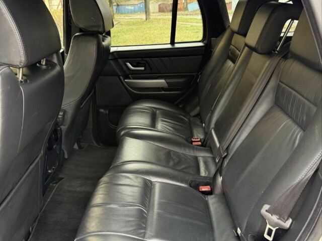 Бежевый Ленд Ровер Рендж Ровер, объемом двигателя 3 л и пробегом 245 тыс. км за 6850 $, фото 4 на Automoto.ua