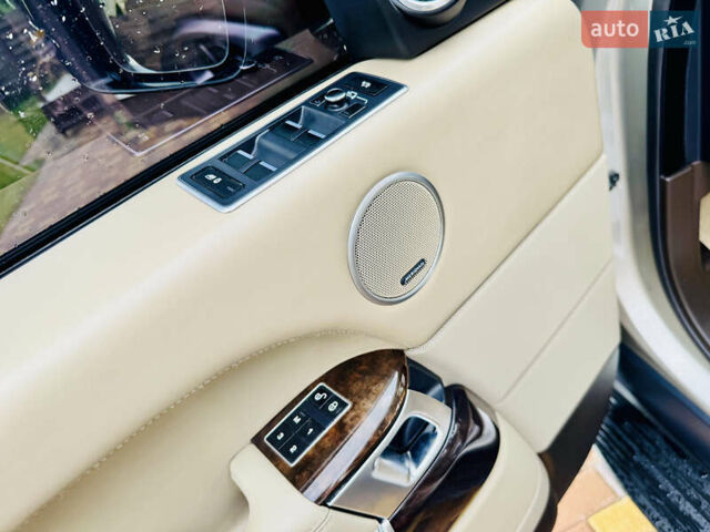 Бежевый Ленд Ровер Рендж Ровер, объемом двигателя 3 л и пробегом 182 тыс. км за 29999 $, фото 15 на Automoto.ua