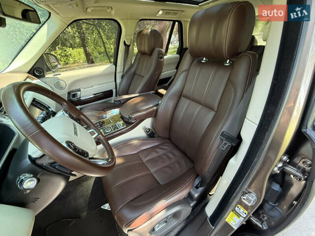 Бежевый Ленд Ровер Рендж Ровер, объемом двигателя 4.4 л и пробегом 208 тыс. км за 39777 $, фото 55 на Automoto.ua