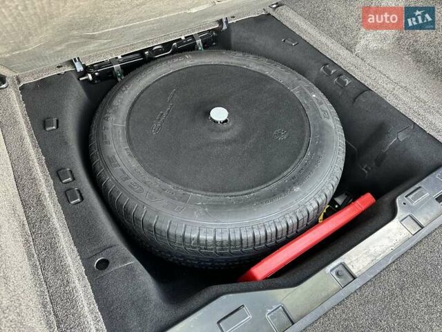 Бежевый Ленд Ровер Рендж Ровер, объемом двигателя 2.99 л и пробегом 216 тыс. км за 25900 $, фото 33 на Automoto.ua