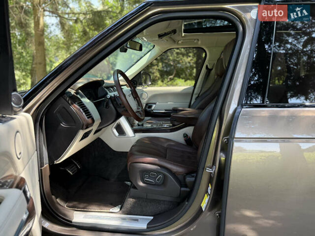 Бежевый Ленд Ровер Рендж Ровер, объемом двигателя 4.4 л и пробегом 208 тыс. км за 39900 $, фото 37 на Automoto.ua