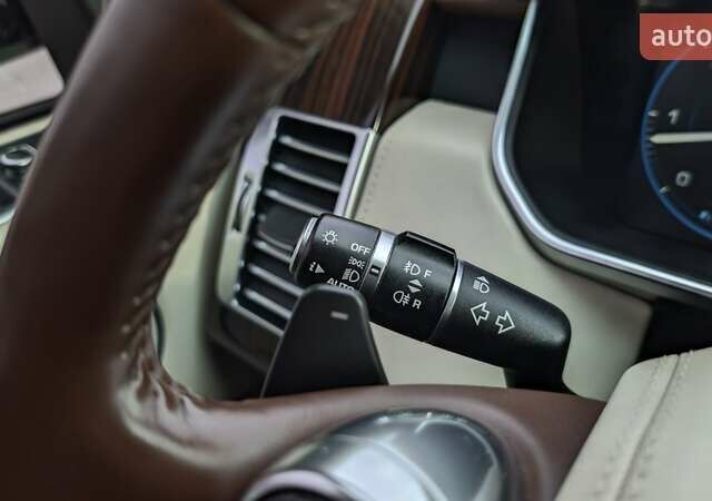 Бежевий Ленд Ровер Рендж Ровер, об'ємом двигуна 4.4 л та пробігом 208 тис. км за 36900 $, фото 106 на Automoto.ua