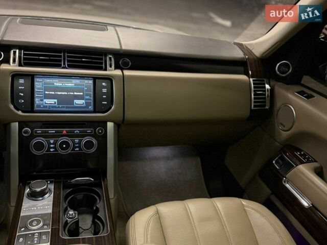 Бежевый Ленд Ровер Рендж Ровер, объемом двигателя 5 л и пробегом 170 тыс. км за 32000 $, фото 15 на Automoto.ua