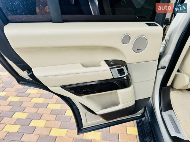 Бежевый Ленд Ровер Рендж Ровер, объемом двигателя 3 л и пробегом 182 тыс. км за 29999 $, фото 16 на Automoto.ua