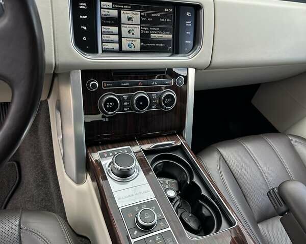 Бежевый Ленд Ровер Рендж Ровер, объемом двигателя 2.99 л и пробегом 216 тыс. км за 25900 $, фото 17 на Automoto.ua