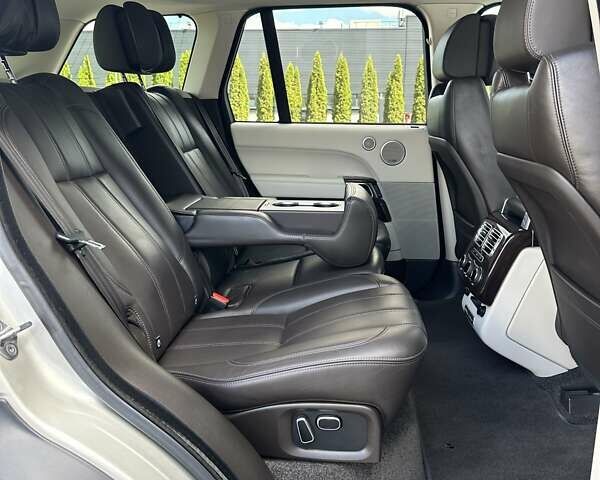 Бежевый Ленд Ровер Рендж Ровер, объемом двигателя 2.99 л и пробегом 216 тыс. км за 25900 $, фото 27 на Automoto.ua