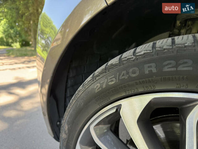 Бежевый Ленд Ровер Рендж Ровер, объемом двигателя 4.4 л и пробегом 208 тыс. км за 39900 $, фото 26 на Automoto.ua