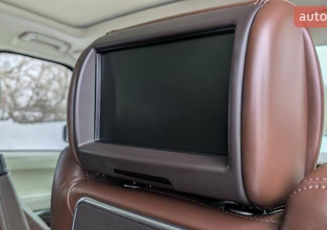 Бежевий Ленд Ровер Рендж Ровер, об'ємом двигуна 4.4 л та пробігом 208 тис. км за 36900 $, фото 27 на Automoto.ua