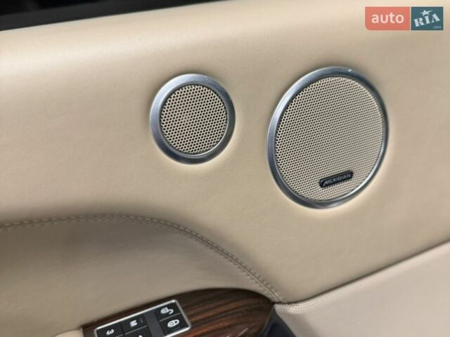 Бежевый Ленд Ровер Рендж Ровер, объемом двигателя 5 л и пробегом 170 тыс. км за 32000 $, фото 9 на Automoto.ua