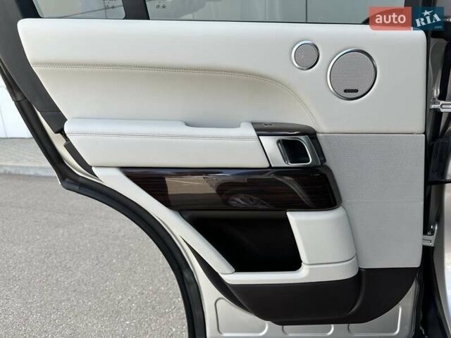 Бежевый Ленд Ровер Рендж Ровер, объемом двигателя 2.99 л и пробегом 216 тыс. км за 25900 $, фото 19 на Automoto.ua