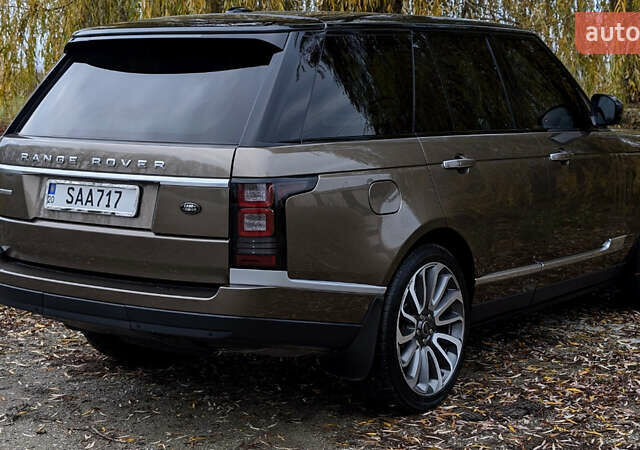 Бежевый Ленд Ровер Рендж Ровер, объемом двигателя 4.4 л и пробегом 208 тыс. км за 39900 $, фото 5 на Automoto.ua