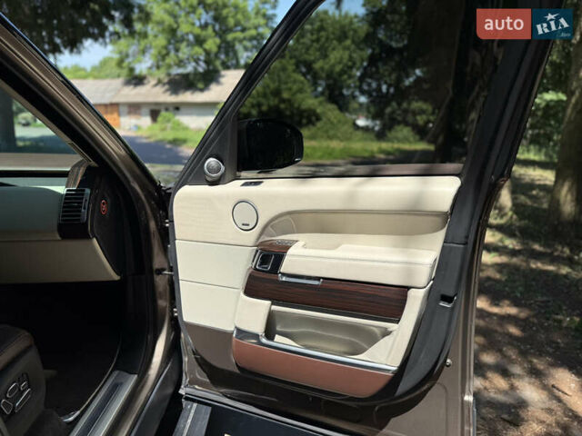 Бежевый Ленд Ровер Рендж Ровер, объемом двигателя 4.4 л и пробегом 208 тыс. км за 39777 $, фото 80 на Automoto.ua