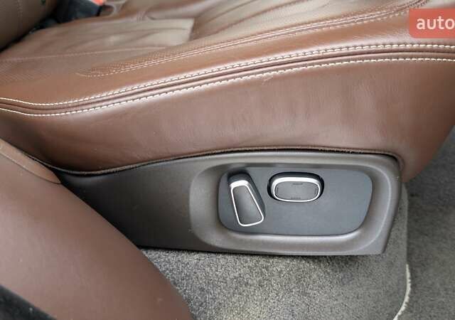 Бежевий Ленд Ровер Рендж Ровер, об'ємом двигуна 4.4 л та пробігом 208 тис. км за 36900 $, фото 26 на Automoto.ua