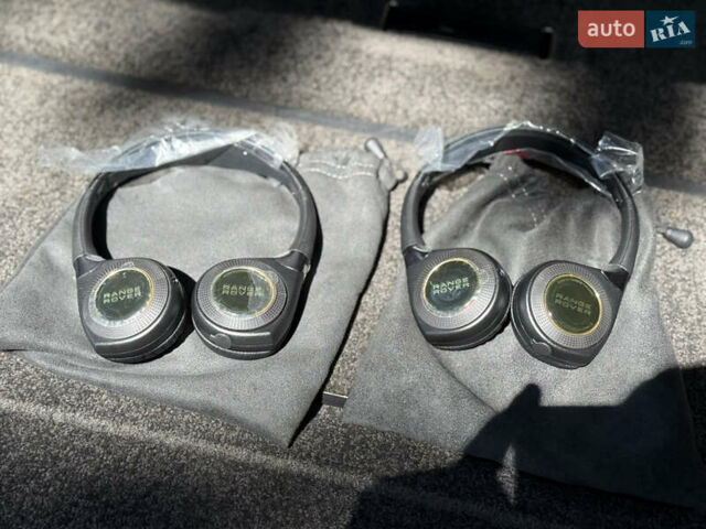 Бежевый Ленд Ровер Рендж Ровер, объемом двигателя 4.4 л и пробегом 208 тыс. км за 39900 $, фото 112 на Automoto.ua