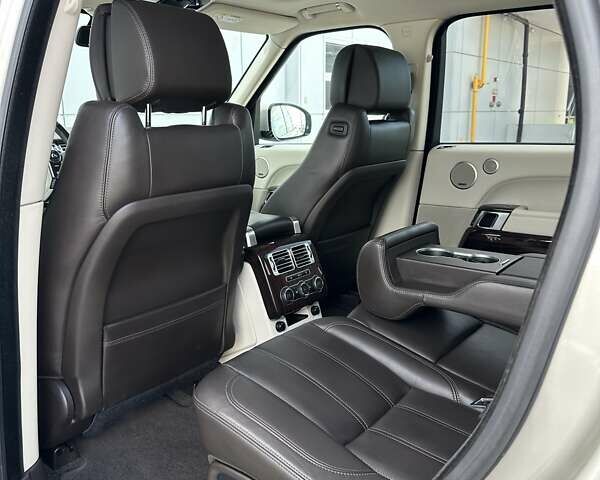 Бежевый Ленд Ровер Рендж Ровер, объемом двигателя 2.99 л и пробегом 216 тыс. км за 25900 $, фото 18 на Automoto.ua