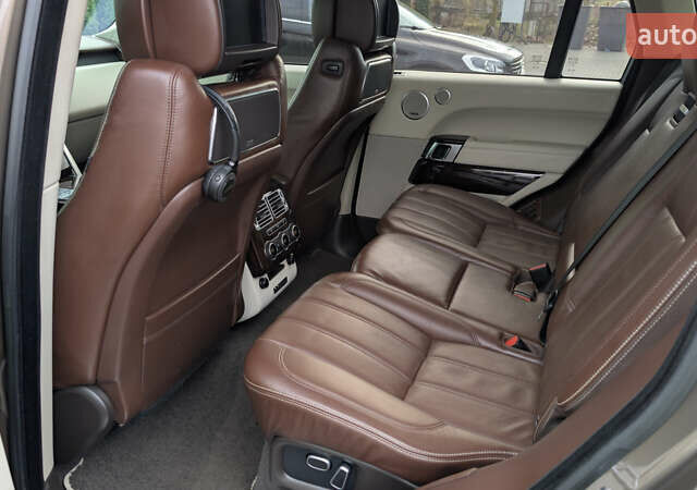 Бежевый Ленд Ровер Рендж Ровер, объемом двигателя 4.4 л и пробегом 208 тыс. км за 37750 $, фото 15 на Automoto.ua