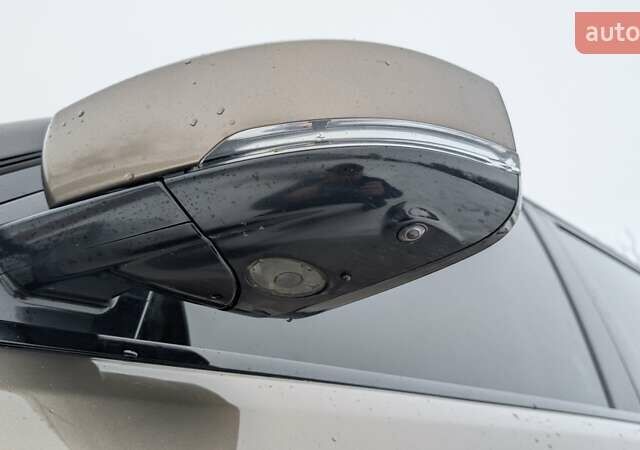 Бежевий Ленд Ровер Рендж Ровер, об'ємом двигуна 4.4 л та пробігом 208 тис. км за 36900 $, фото 86 на Automoto.ua